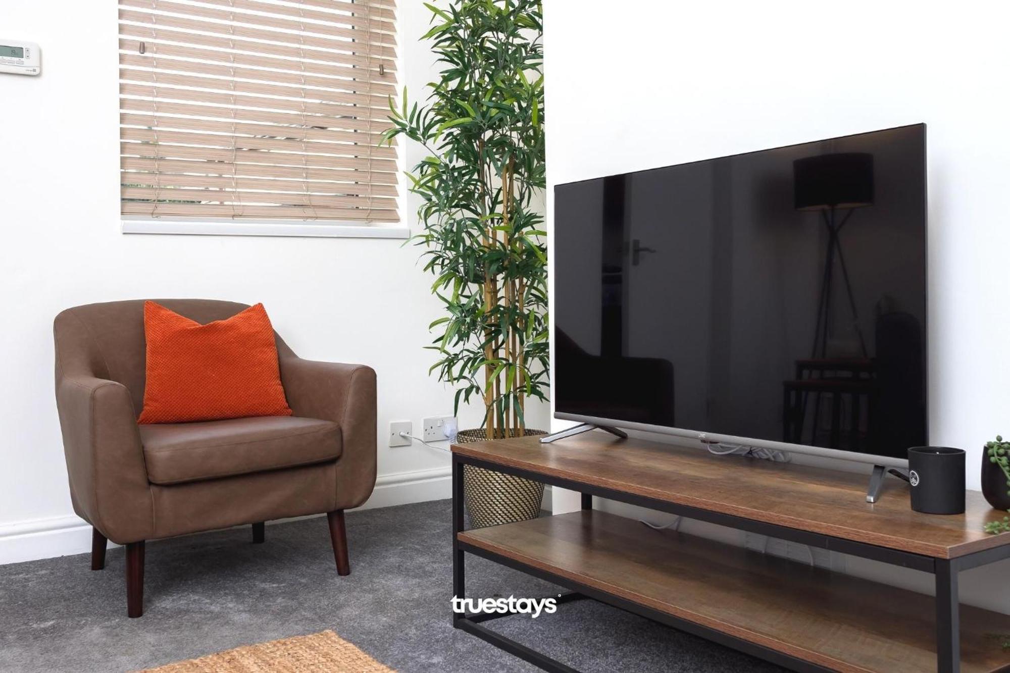 Penkhull House By Truestays - 4 Bedroom House In Stoke-On-Trent 외부 사진