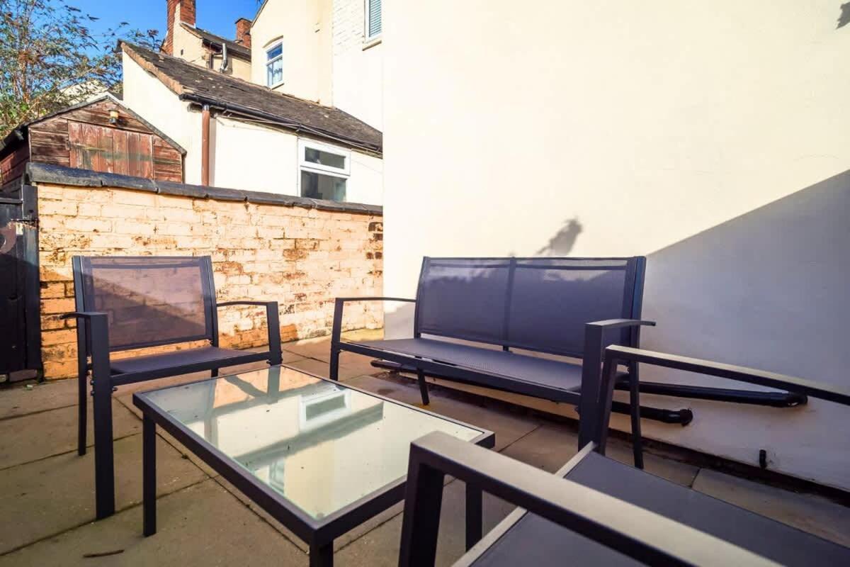 Penkhull House By Truestays - 4 Bedroom House In Stoke-On-Trent 외부 사진