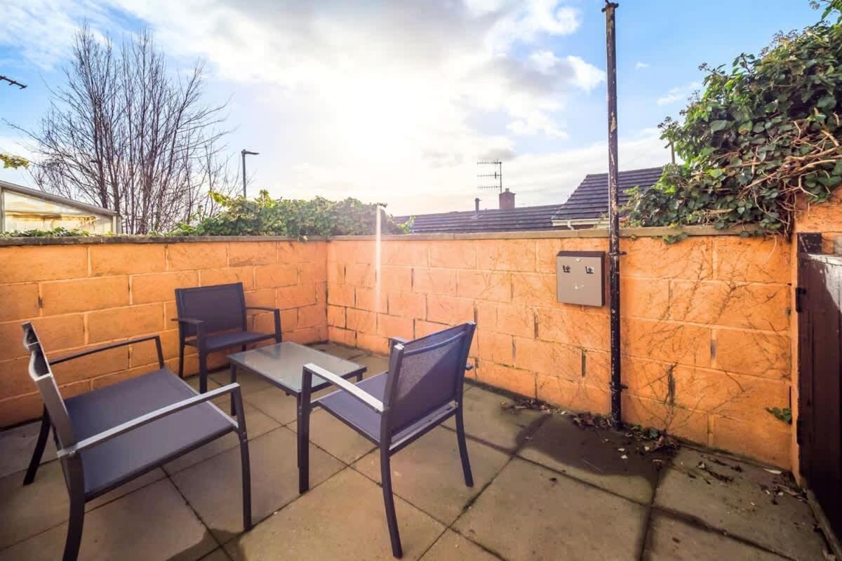 Penkhull House By Truestays - 4 Bedroom House In Stoke-On-Trent 외부 사진