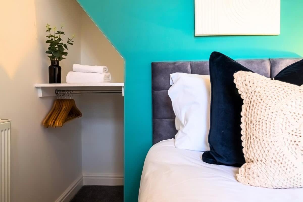 Penkhull House By Truestays - 4 Bedroom House In Stoke-On-Trent 외부 사진